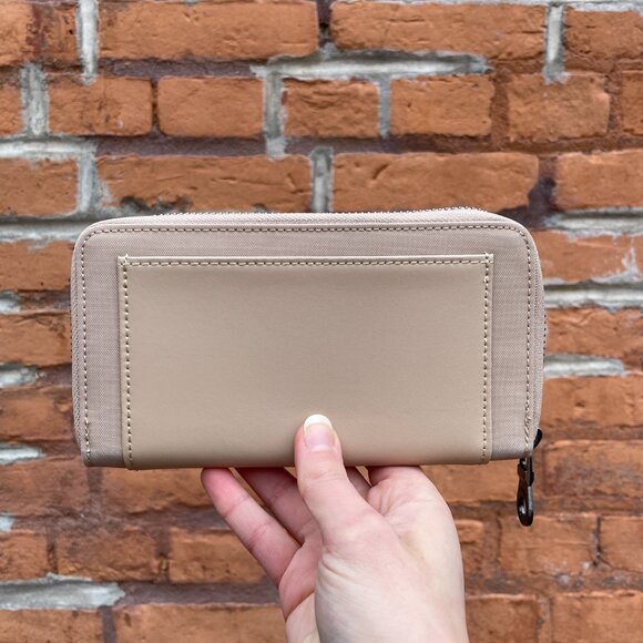 [SOLD on eBay] Herschel Supply Company Leather Nylon Wallet Light Taupe - Picture 2 of 10